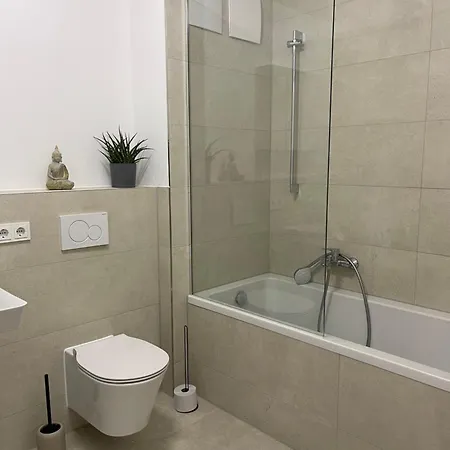Luxury In דירה *